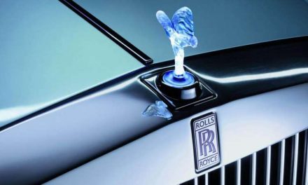 Por qué Rolls-Royce no podrá usar la versión iluminada del Espíritu del Éxtasis