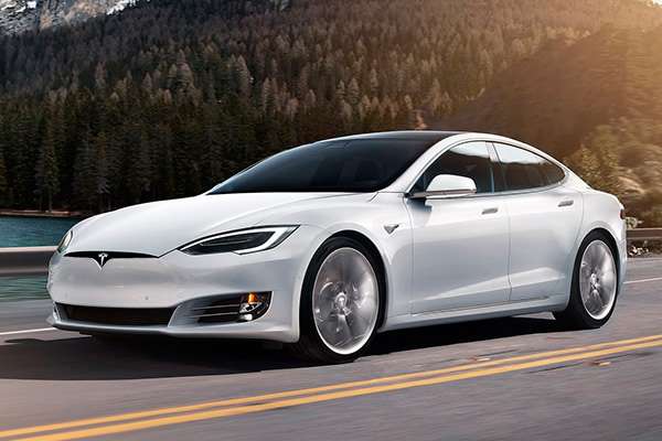China ordena a Tesla un recall por la suspensión de los Model S y X