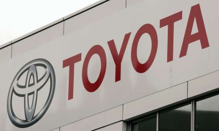 Los beneficios de Toyota cayeron un 45,3 % en su primer semestre