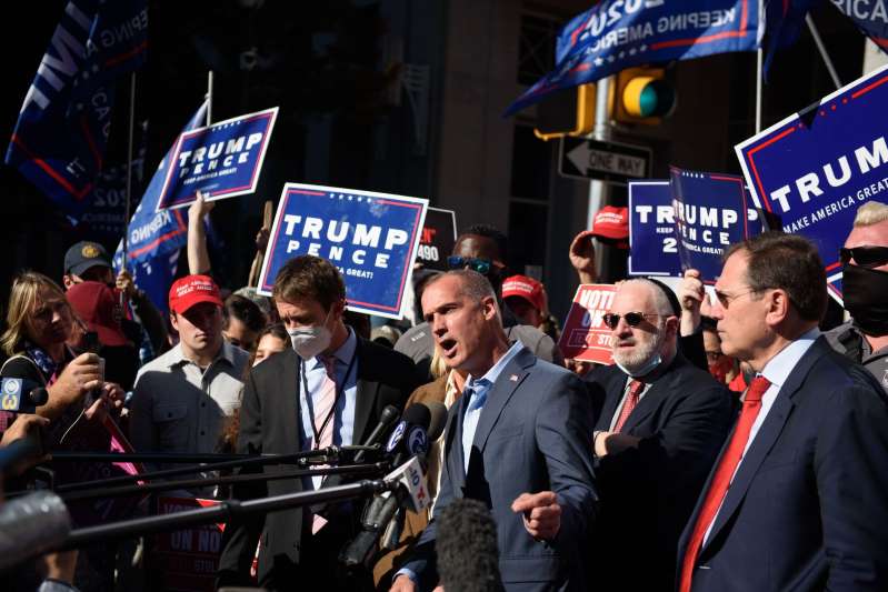 Ola de covid entre partidarios de Trump tras fiesta electoral