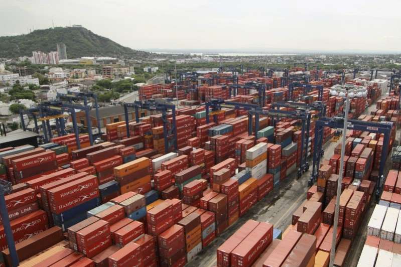 El Déficit comercial de Colombia aumenta 9,7% en octubre, por deterioro de exportaciones