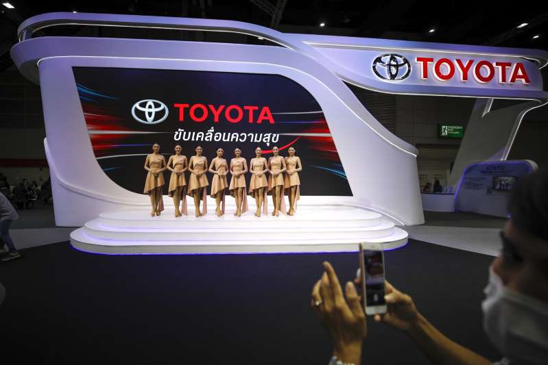 Toyota alcanza nuevo récord mensual en venta de vehículos