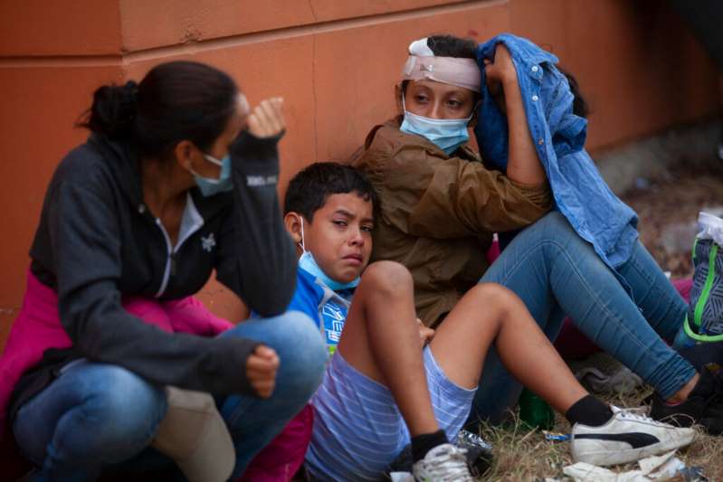La Administración Biden advierte a los migrantes hondureños que caminan rumbo a Estados Unidos: “Ahora no es el momento”