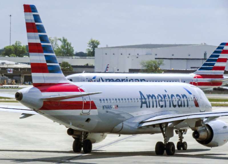 American Airlines amplía su acuerdo con el Tesoro de EE.UU. para recibir ayuda