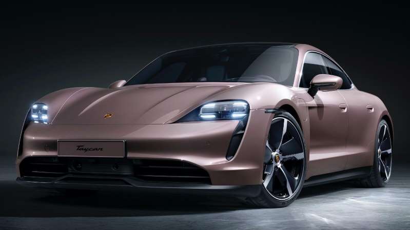 Porsche Taycan agrega una versión base, con más de 400 hp; vale 80,000 dólares