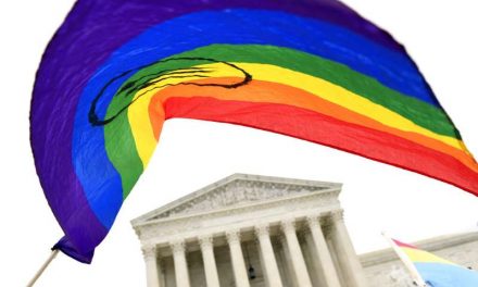 Biden emite una orden ejecutiva que expande las protecciones contra la discriminación de personas LGBTQ
