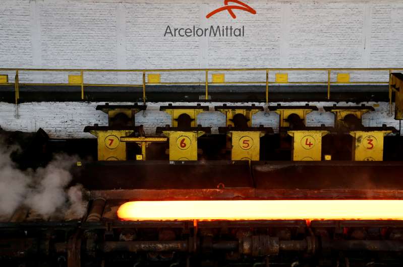 ArcelorMittal bate estimaciones, restablece el dividendo y nombra nuevo CEO