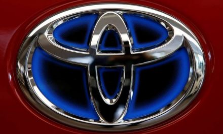Toyota suspenderá producción en 14 líneas en 9 fábricas en Japón por terremoto