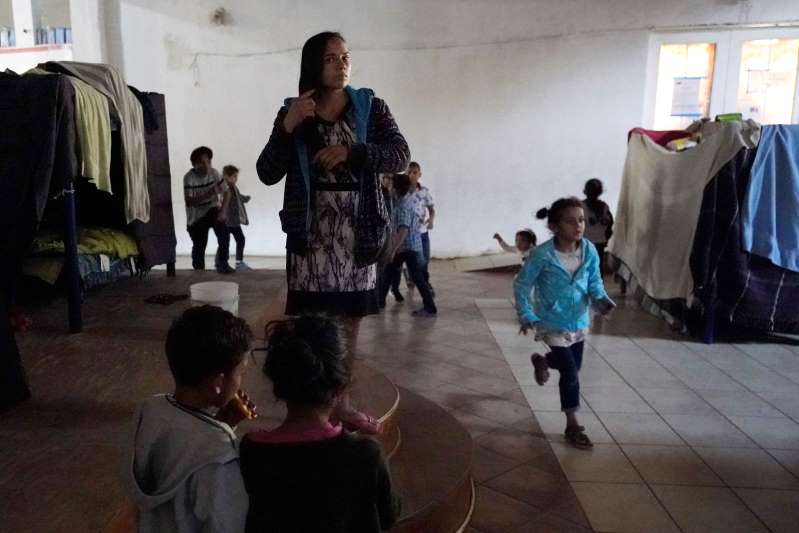 Comienzan a regresar los solicitantes de asilo varados en México