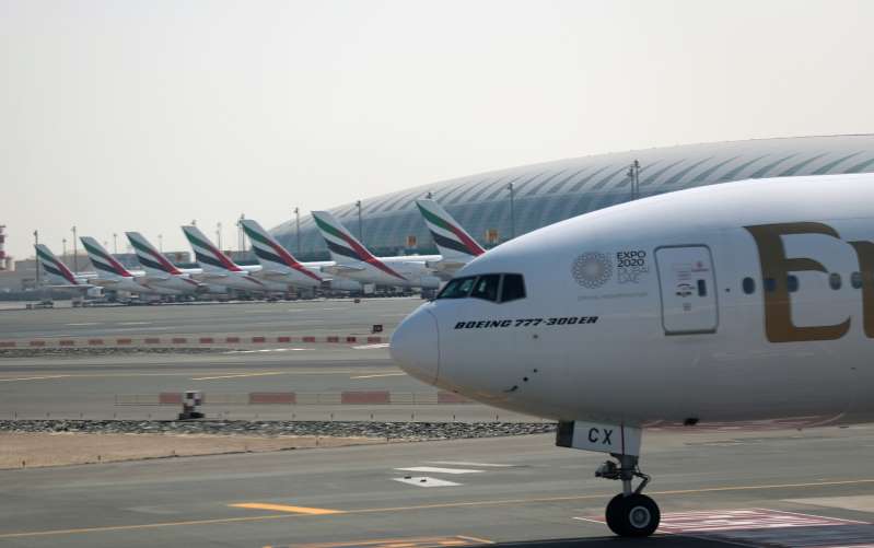 Emirates opera su primer vuelo con los empleados vacunados de COVID-19