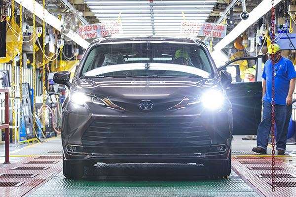 La planta Toyota Indiana produce la unidad 300 millones de la marca en USA