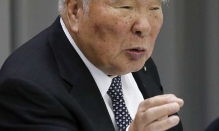 El presidente de Suzuki Motor se retira tras 40 años al frente de la empresa