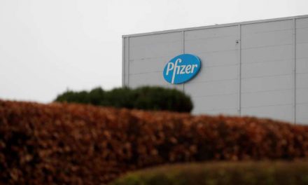 El covid trata bien a Pfizer. espera ventas de vacuna por unos 15.000 millones dólares en 2021