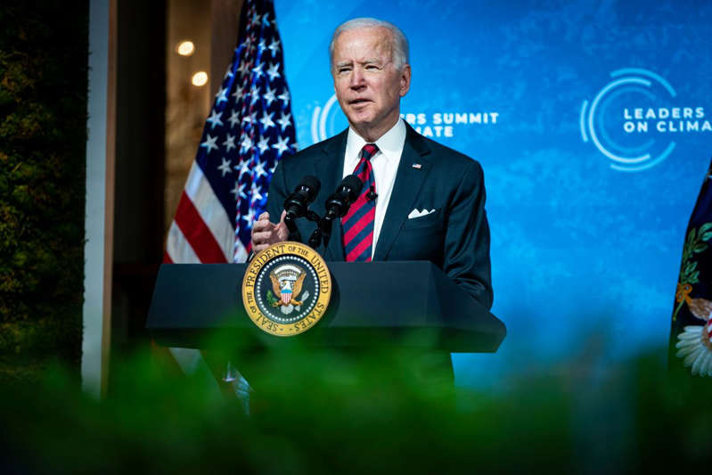 Biden retoma la ruta ambiental de Estados Unidos y busca reducir 52% los gases de efecto invernadero
