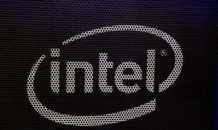 Intel gana 3.361 millones hasta marzo, un 41% menos, ante la escasez de chips