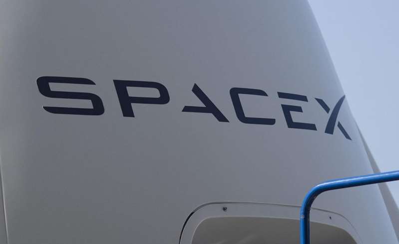 SpaceX envía al espacio otro grupo de 60 satélites Starlink
