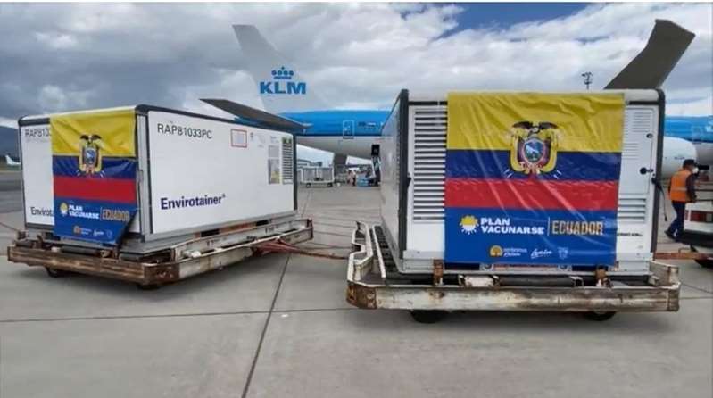 Ecuador recibe el mayor cargamento de vacunas de China contra la covid-19