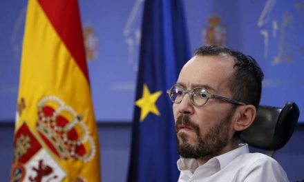 España bajará el IVA de la electricidad, que alcanza precios históricos