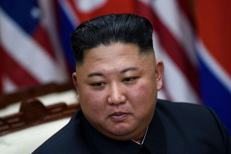 Reaparece el líder norcoreano Kim Jong Un y sorprende por su pérdida de peso