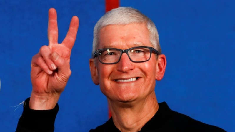 El motivo por el que Apple decidió pagarle US$750 millones de premio a su jefe Tim Cook