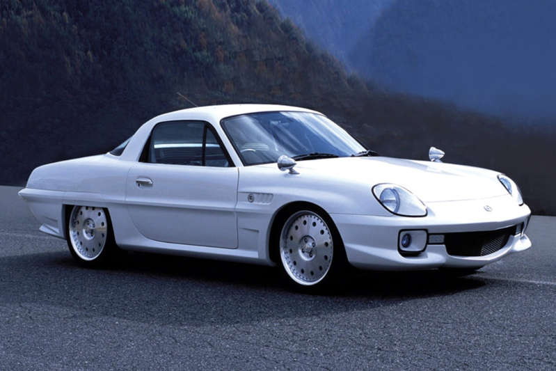 Mazda Cosmo 21 Concept (2002): el prototipo retro-futurista