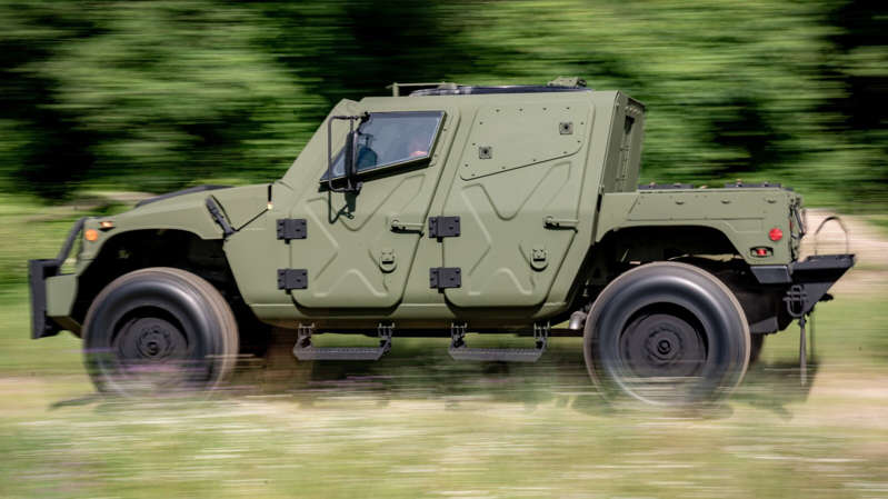 HUMVEE NXT 360: un vehículo táctico militar lleno de poder y tecnología