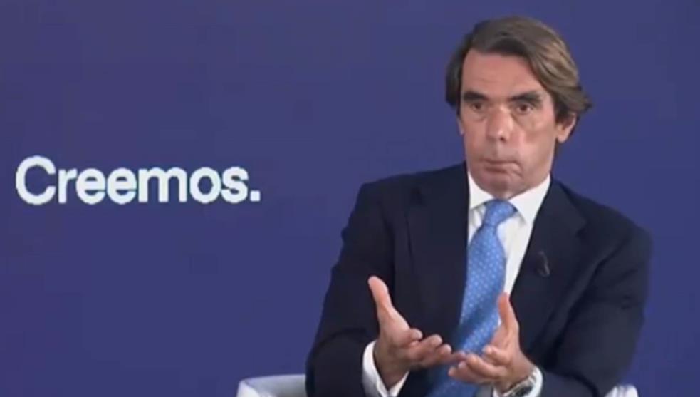 #AmloBurlaMundial. José María Aznar, ex presidente de España, se burla de apellidos del loco presidente de México