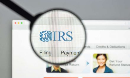 ¡IRS cambia reglas! Impuestos a negocios pequeños que realicen transacciones de más de 600 dólares