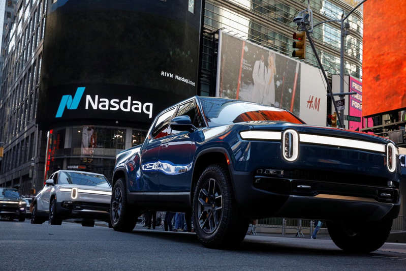 Rivian: Empresa de autos eléctricos se convierte en el segundo fabricante de automóviles más valioso de EE.UU.