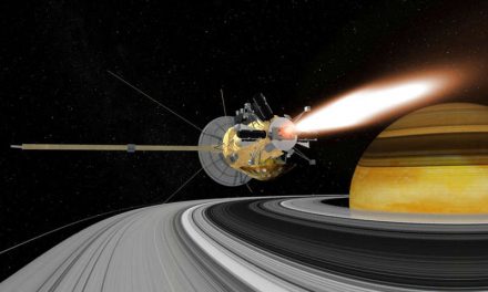 NASA calcula que humanos podrán aterrizar en Saturno en 2076