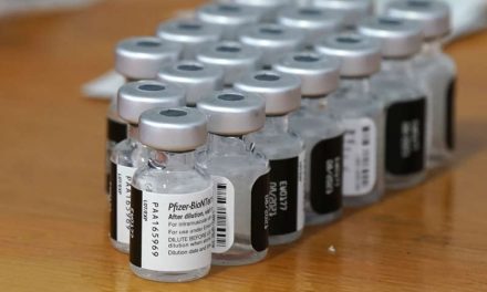 Estados Unidos anuncia sanciones por incumplir vacunación obligatoria