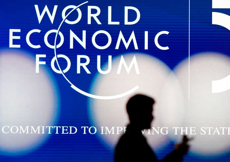 Foro de Davos posterga su reunión una vez más