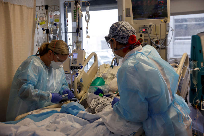 Estados Unidos destina 1.000 trabajadores sanitarios del Ejército a hospitales, dice la Casa Blanca