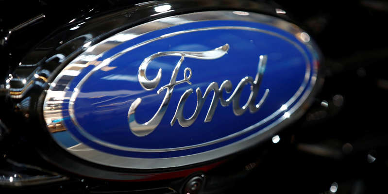 El valor en el mercado de Ford supera los 100,000 millones dólares por primera vez