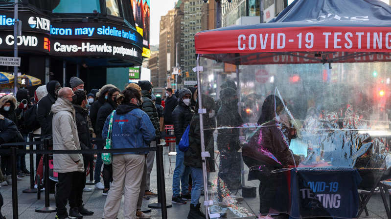Nueva York reportó más de 85.000 nuevos casos de COVID-19 el día de Año Nuevo