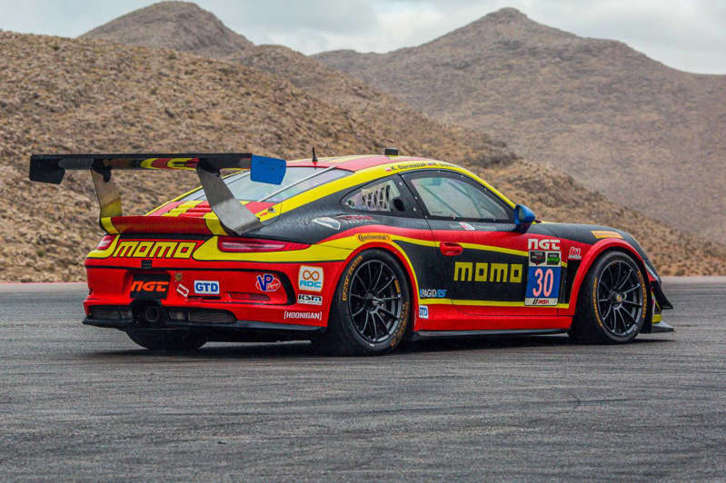Sale a subasta un raro Porsche 911 GT América
