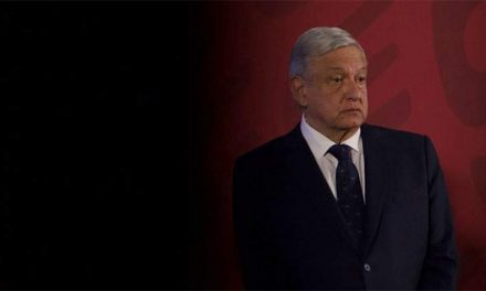 Hospitalizan al pandémicamente derrotado presidente de México, Andrés Manuel López Obrador