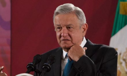 El loco presidente de México dice que elaboró “testamento político”. Olvida que para eso existe la Constitución