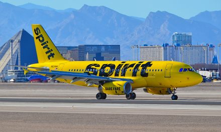 Frontier Airlines compra Spirit en operación de aerolíneas