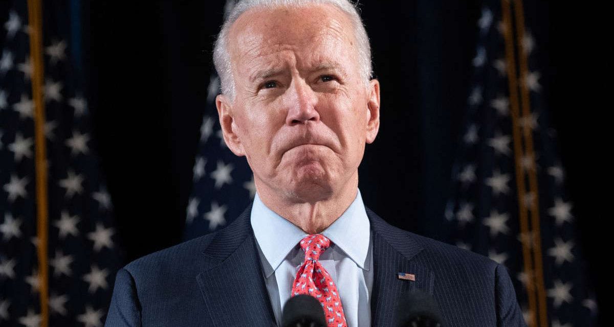 Casi 60% de los estadounidenses desaprueban la gestión de Biden como presidente