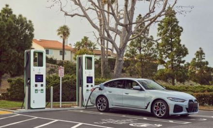 BMW logra un acuerdo para beneficiar a los compradores de sus autos eléctricos
