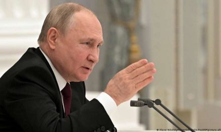 🛑ATENCIÓN Vladimir Putin ordena a Ejército entrar en territorios prorrusos