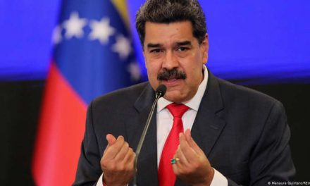 Maduro ratifica “el camino de una poderosa cooperación militar” con Rusia