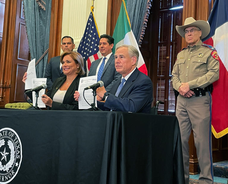 Texas toma medidas para poner fin a estancamiento fronterizo