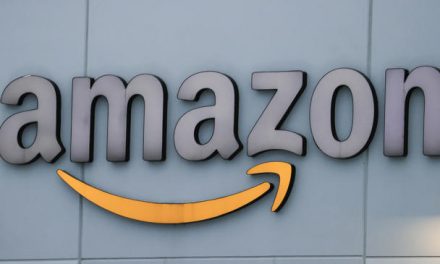 Trabajadores de Amazon en segunda planta de Nueva York rechazan sindicarse