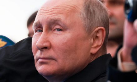 Putin se “habrá ido” a fines de este año, afirma el exjefe del MI6