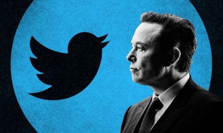 Elon Musk envía emoji obsceno al jefe de Twitter durante una discusión sobre el spam