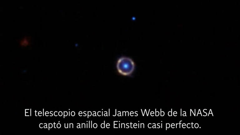 El telescopio Webb de la NASA capta fenómeno de ‘anillo de Einstein’ casi perfecto