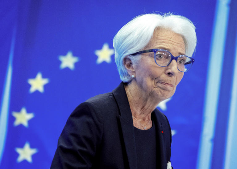 Europa aplica aumento sin precedente de tasas de interés