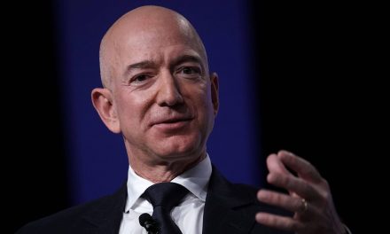 Jeff Bezos pierde su puesto como segunda persona más rica